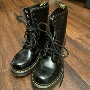 Dr. Martens 1460 Black Patent Leather Lace Up Doc Combat Boots Women’s Size 6